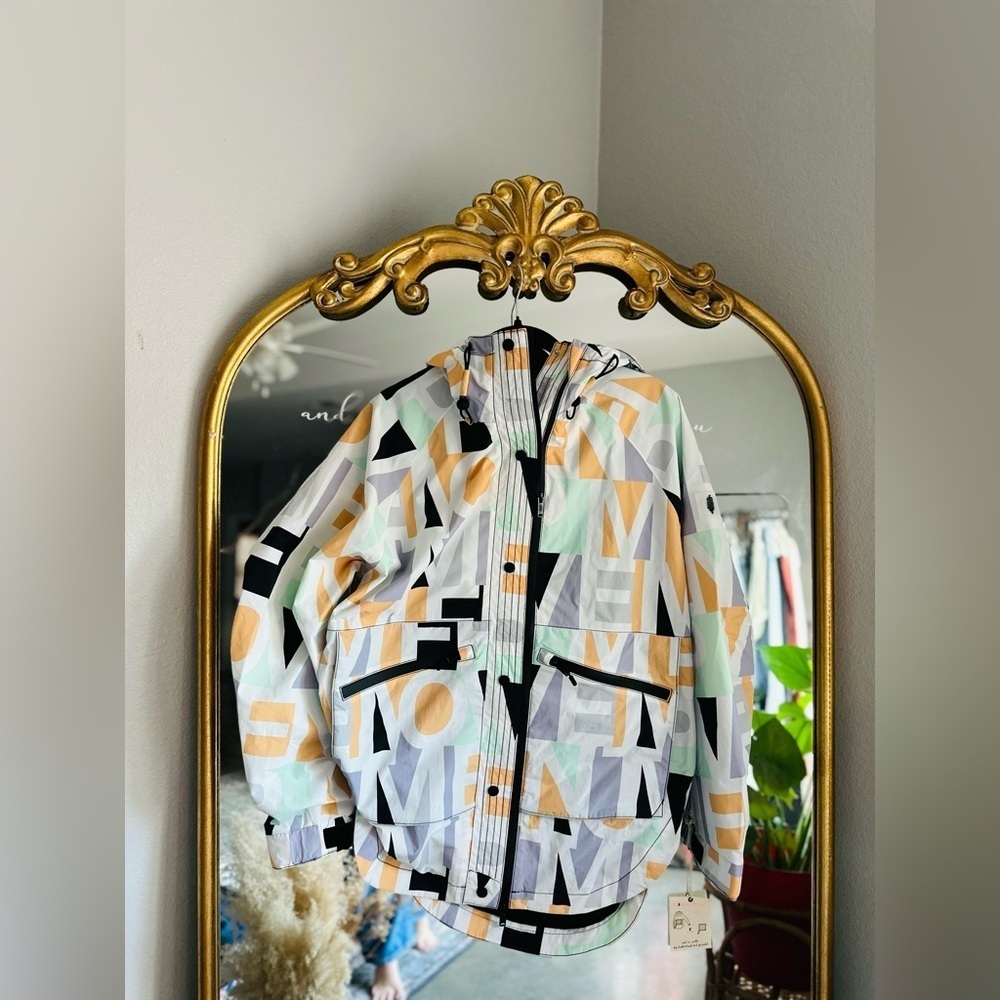Free people movement singin’ in the rain printed packable jacket nwt small